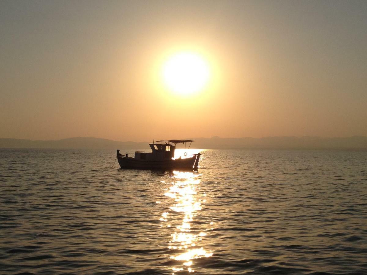 Agali 2 Maizonette Front Of The Sea Daire Akrogiali Dış mekan fotoğraf